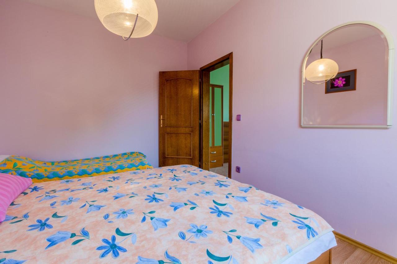 Apartmani Rino Dramalj Esterno foto