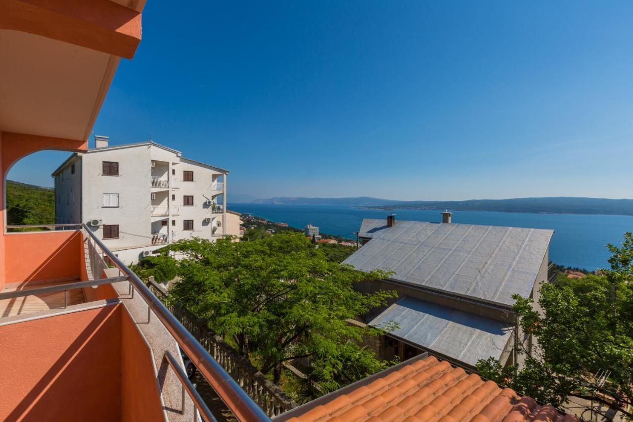 Apartmani Rino Dramalj Esterno foto